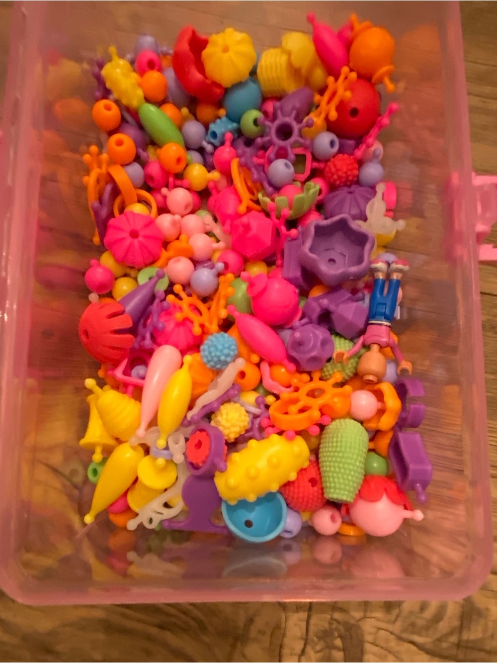 Snap Bead Jewelry Making Kit with case, EUC, barely used!